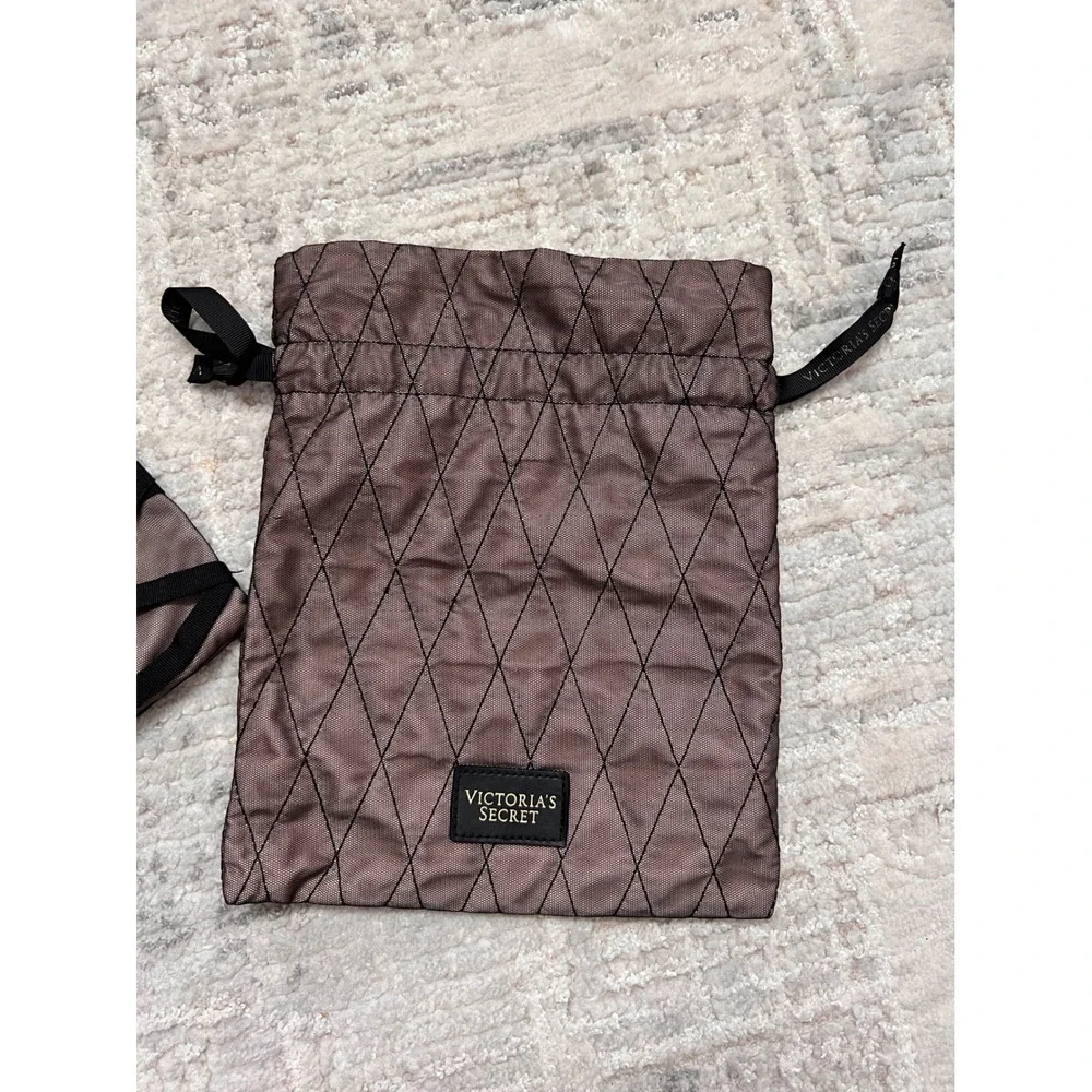 Victoria's Secret Satin Drawstring Bags - Black & beige - Set of‎ 2